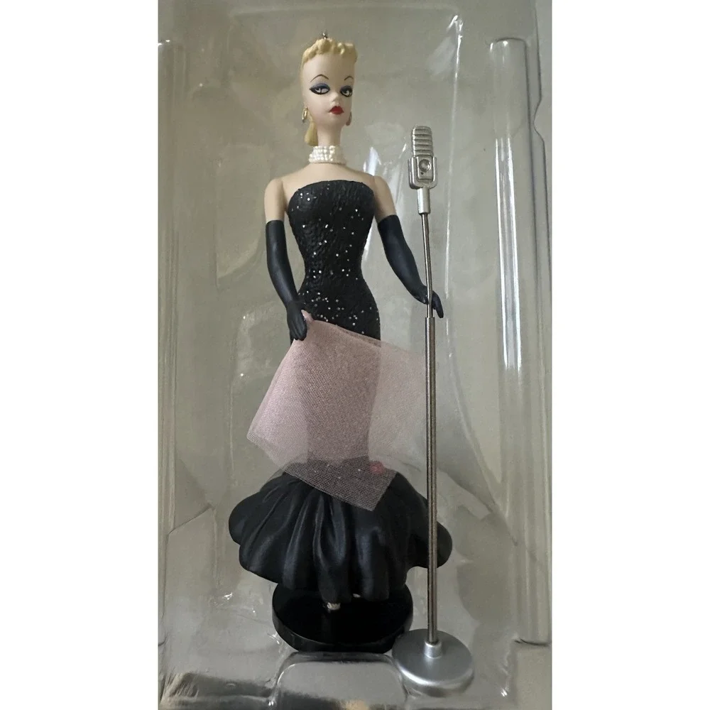 1995 Hallmark Keepsake Ornament Barbie Solo in the Spotlight #2 In‎ Series.